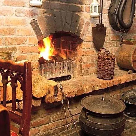 Lynhams Hotel 3*